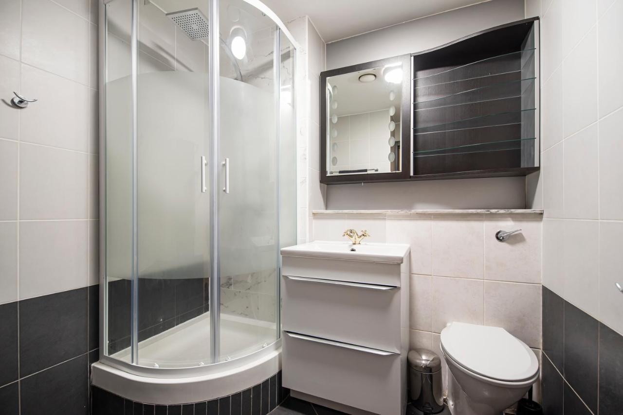 Large And 2 Bed Apartamento